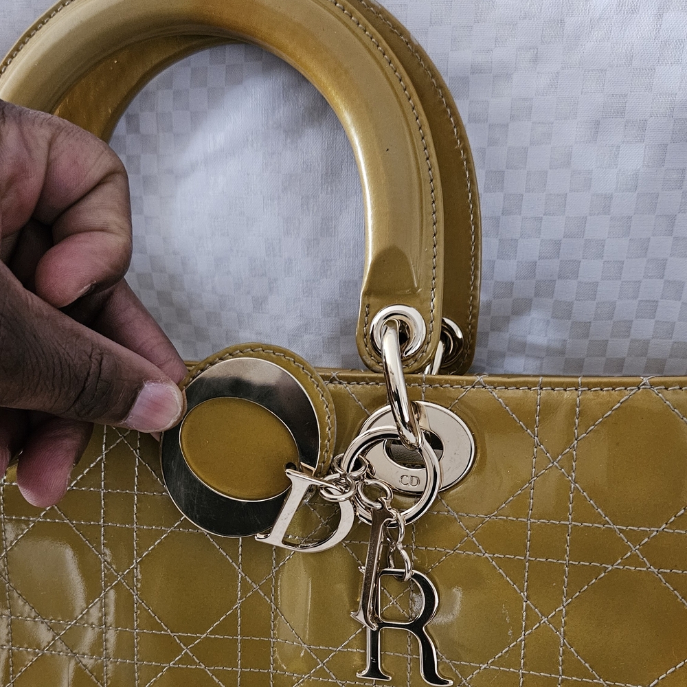 Christian Dior Cannage Lady Dior Gold Enamel Luxury Hand Bag (LIMITED EDITION) - Picture 10 of 16